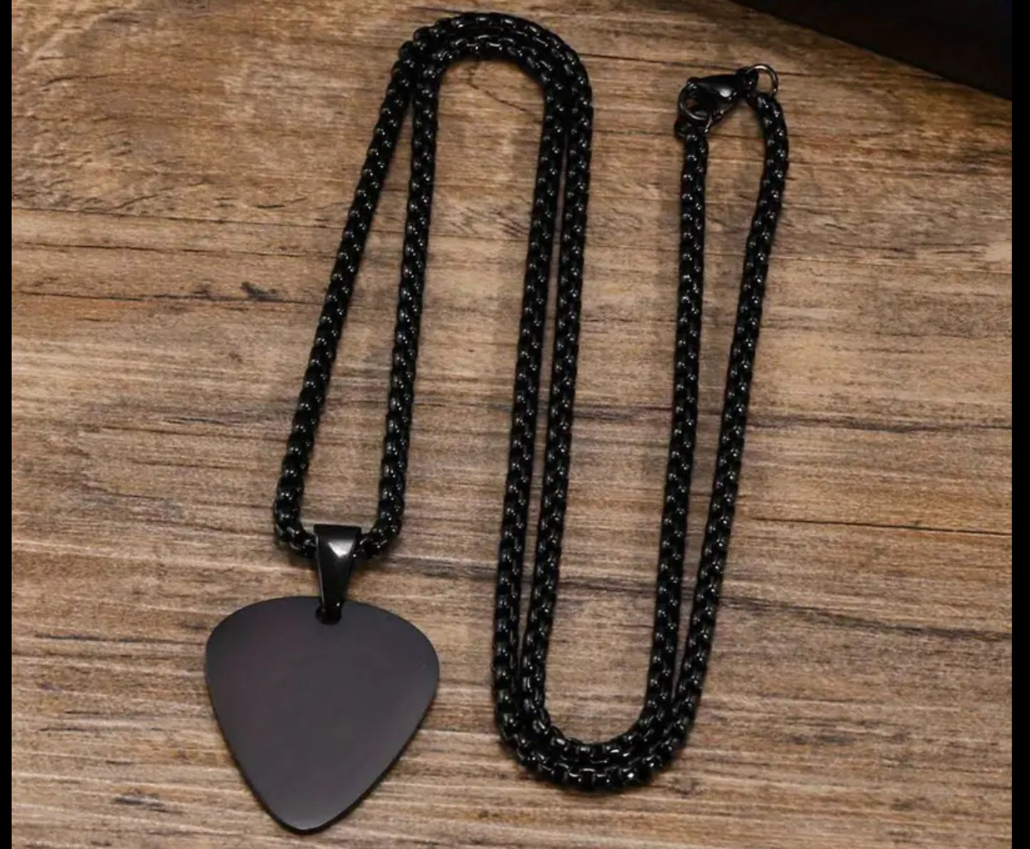 Guitar pic necklace ￼